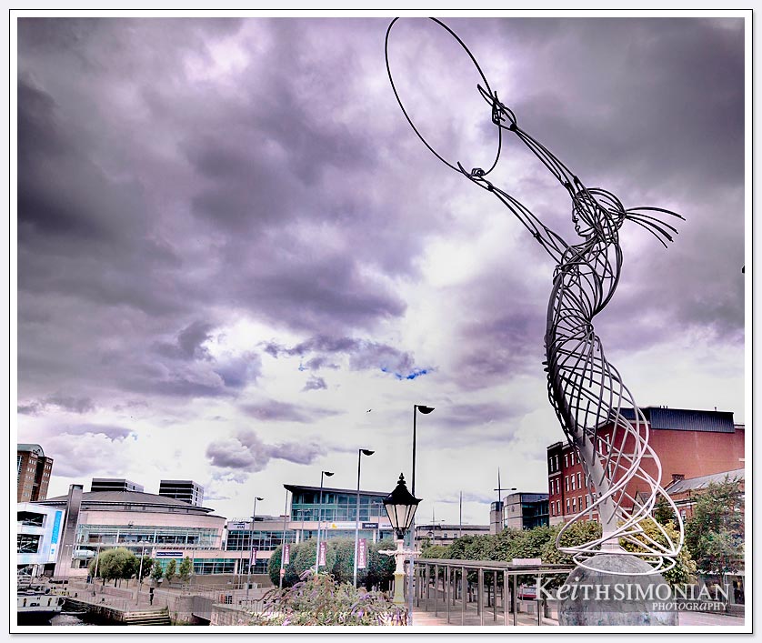 Beacon of Hope wire statue - Belfast Ireland