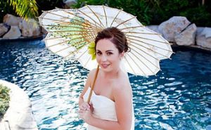 Read more about the article Gorgeous Garden Backyard Waterfall Wedding Ceremony – Trash the Dress – Kirsten & Trevor