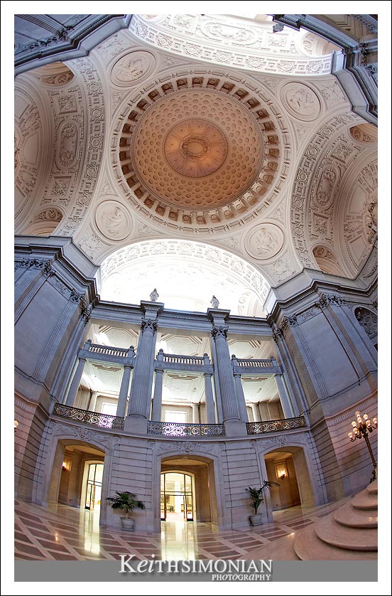 Amazing view of San Francisco City Hall interior