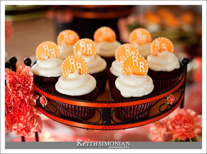 Cupcakes with the bride and groom intials
