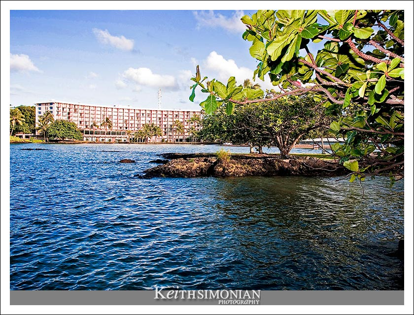 Kona Island hotel right on the Pacific Ocean - Hawaii