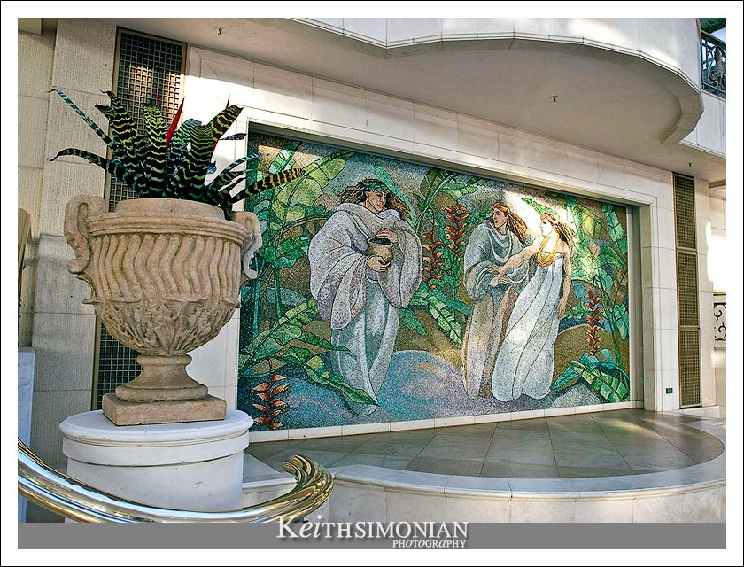 15-May-2005: Maui, Hawaii. A mosaik at the Grand Wailea Hotel in  Wailea, Maui.