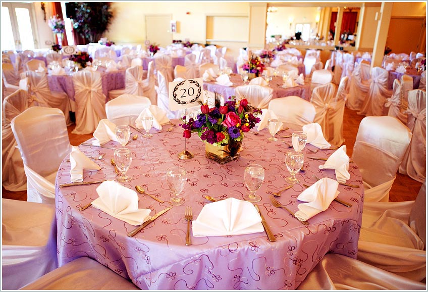 Table decorations of flowers for wedding guests