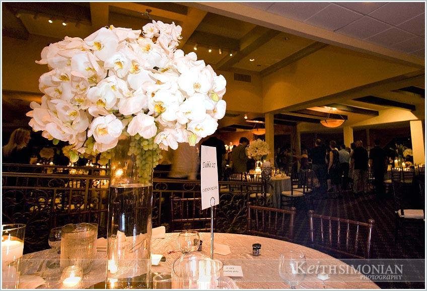 circular table with flowers