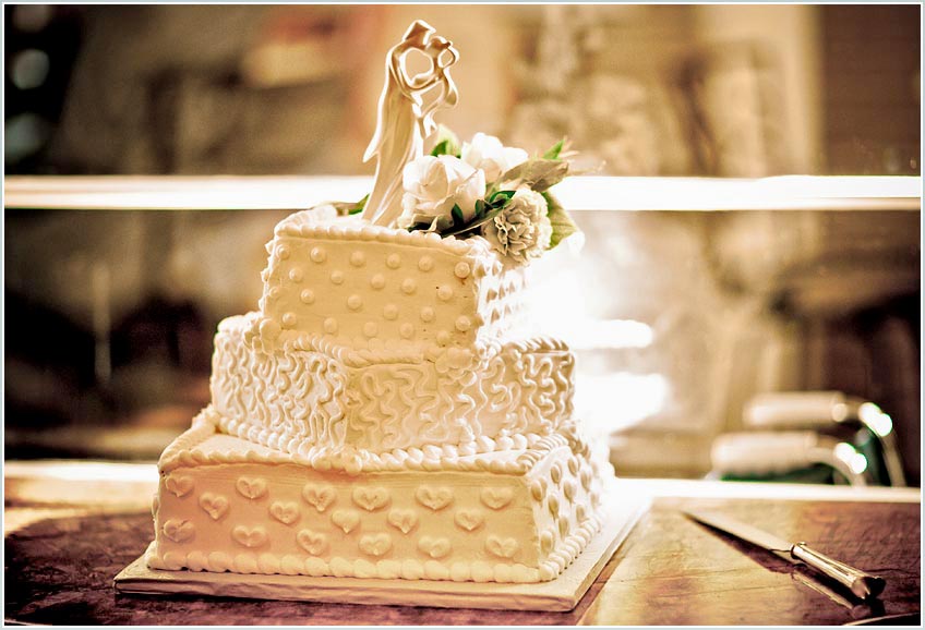 Black and white photo of wedding cake