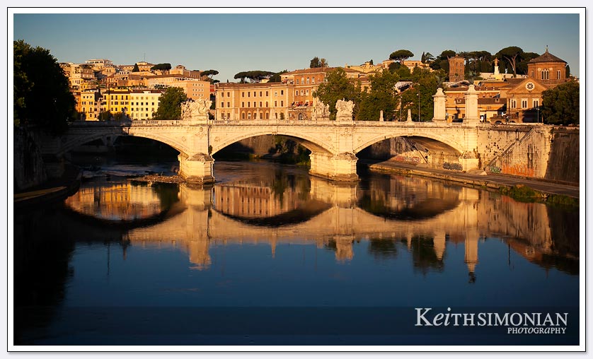 Bridge over the fiume tevere in Rome Italy