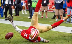 Defensive play by San Francisco 49ers at Levi Stadium