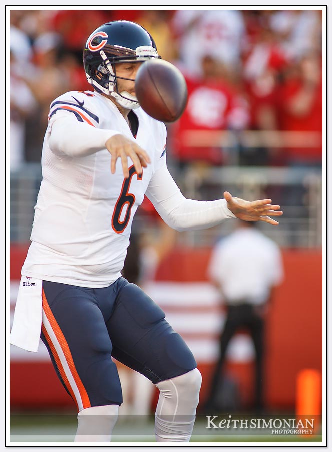 Bears quarterback jay Cutler throws a terrible pass during their game against the San Francisco 49ers at Levi's stadium