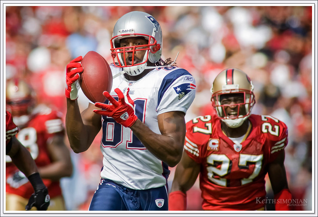 New England Patriot Randy Moss 66 yard touchdown reception against San Francisco 49ers at Candlestick Park - October 2008.